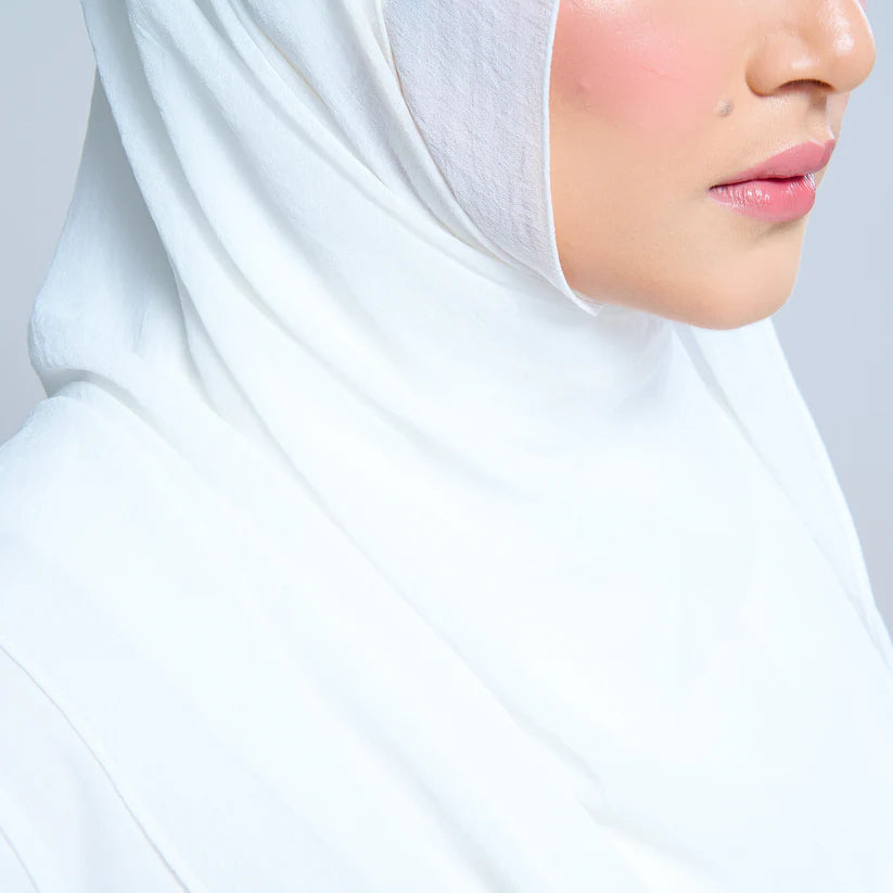 Newbie Ironless Set in Bridal White