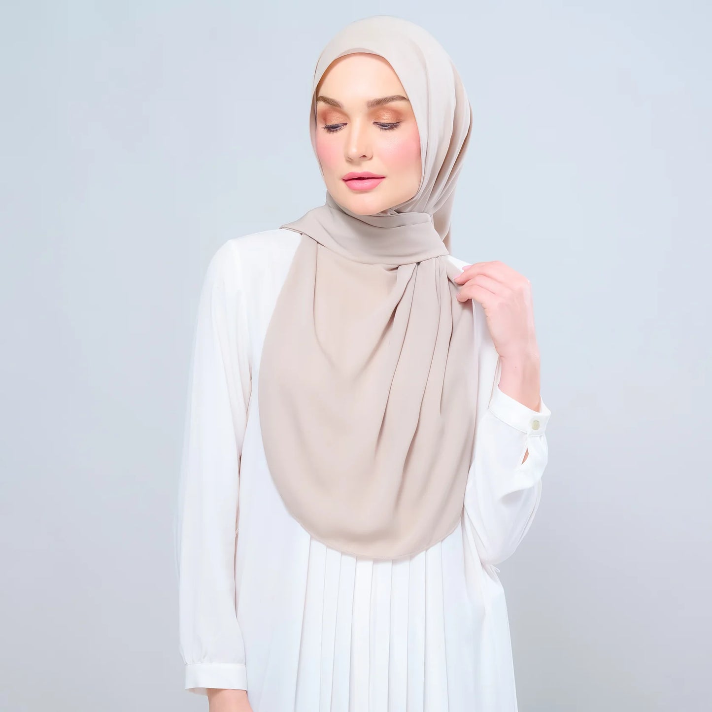 Instant Tag n' Go Shawl | Chiffon Silk in Taupe