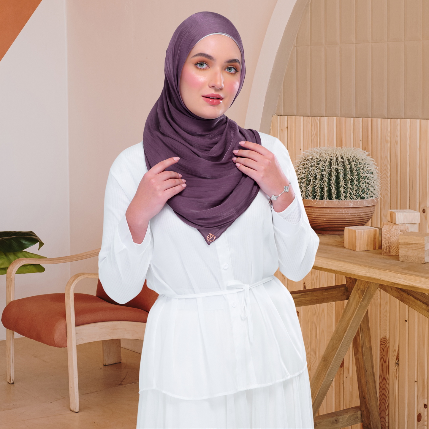 Raia Shawl | Ironless Shimmer in Dark Thistle