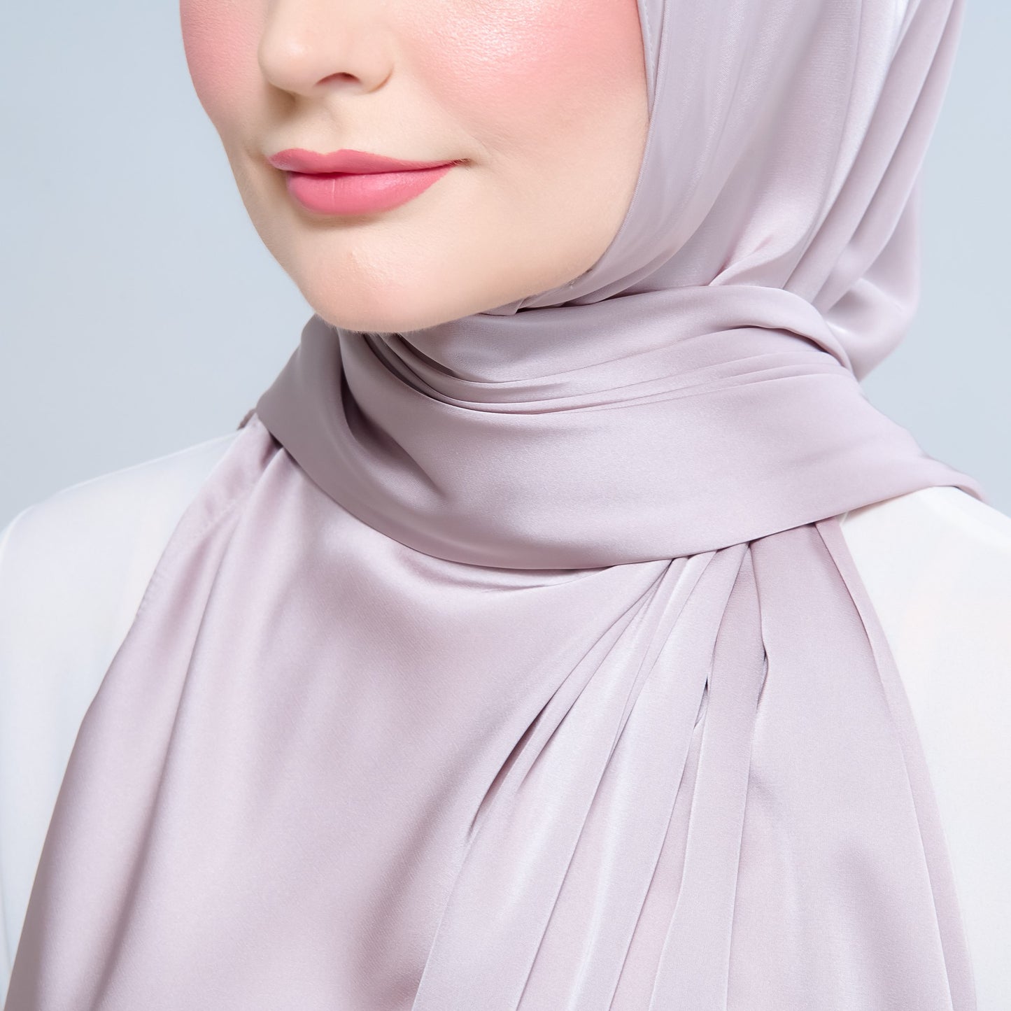 Instant Tag & Go | Satin Silk in Cool Taupe B2