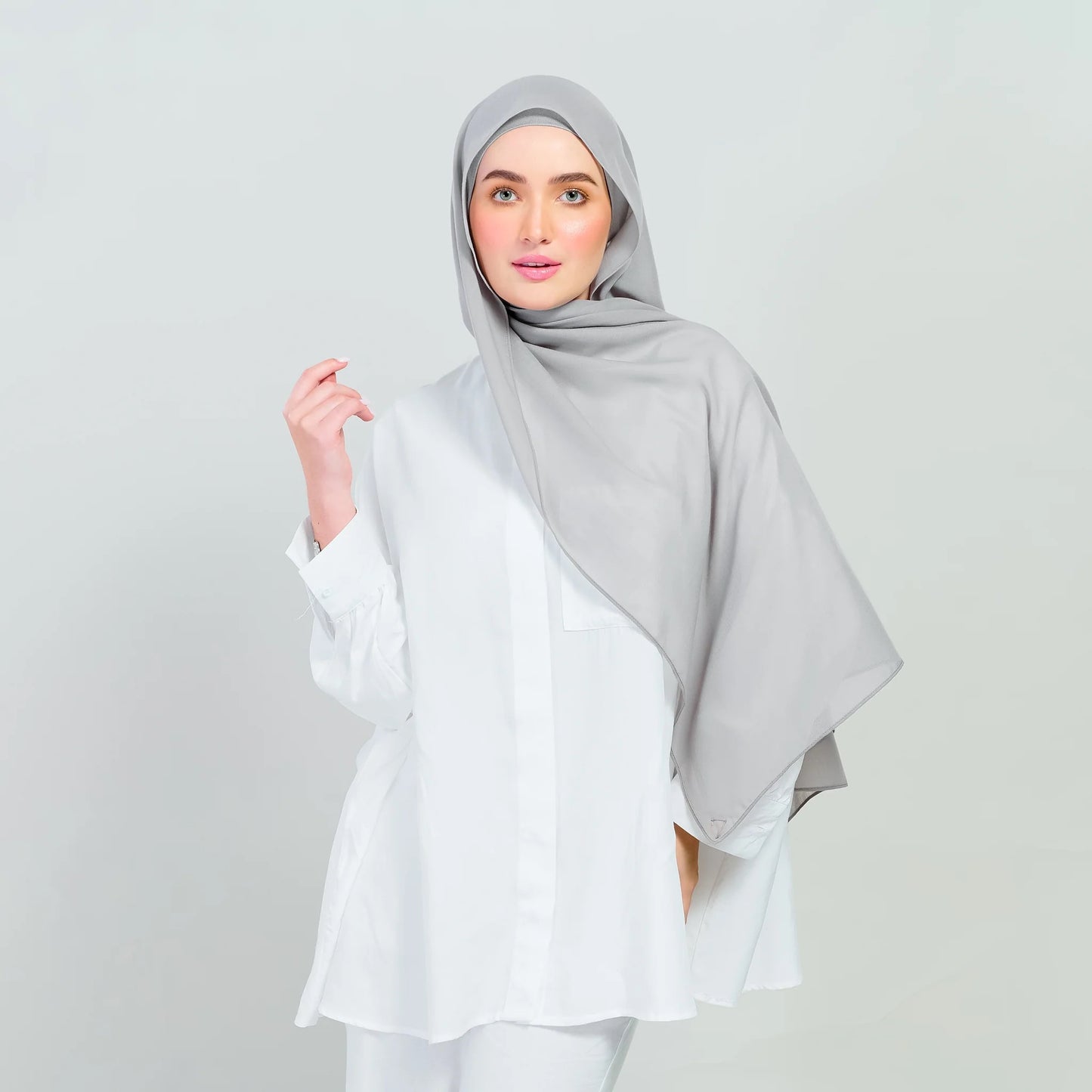 Semi-Instant Elle in Taupe