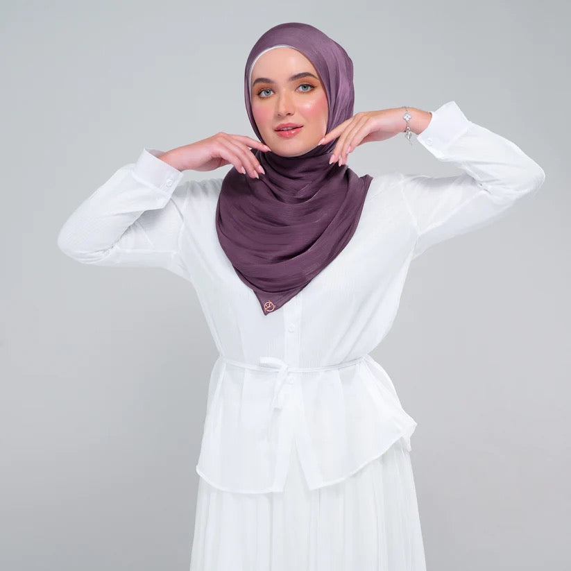 Raia Shawl | Ironless Shimmer in Dark Thistle