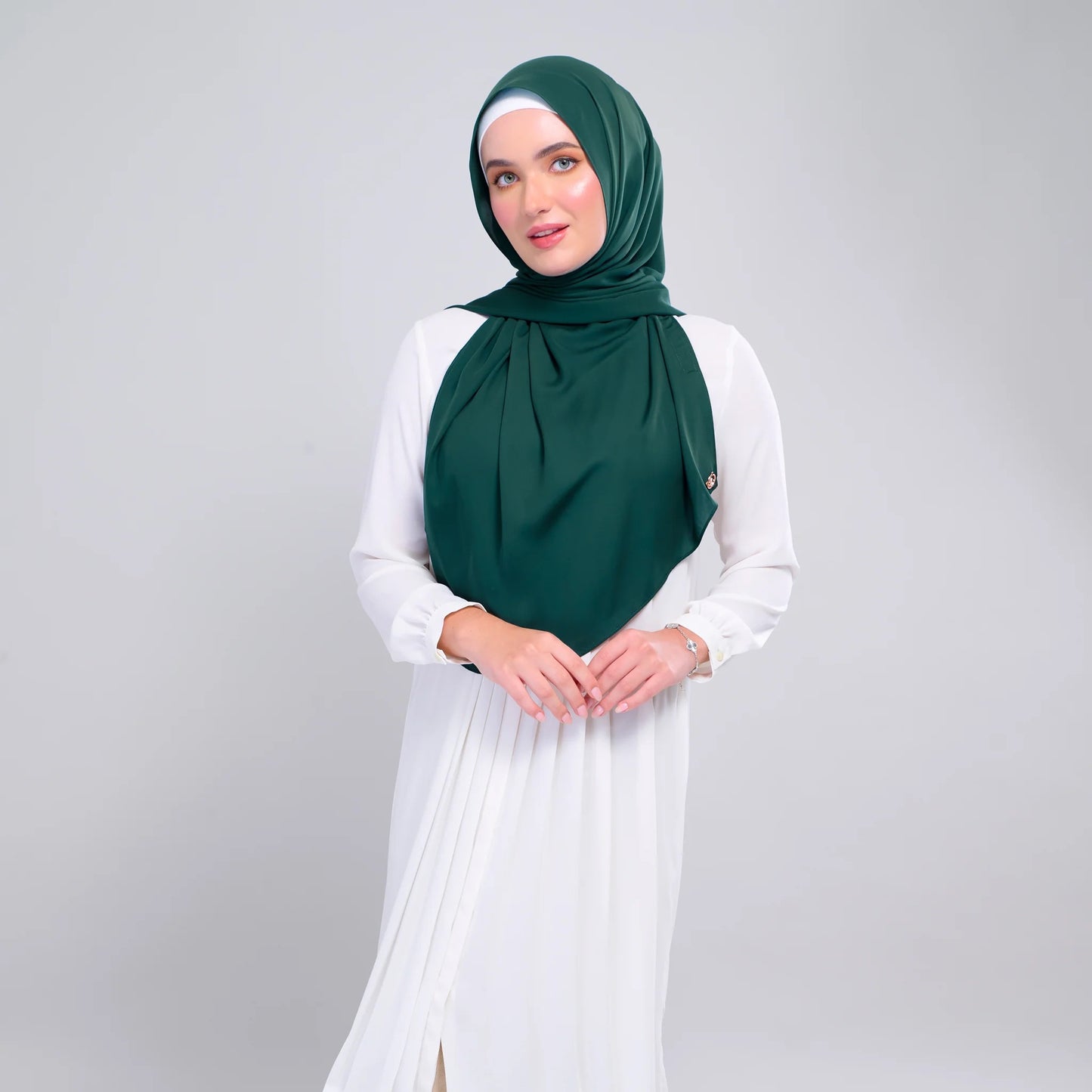 Instant Tag n' Go Shawl | Chiffon Silk in Emerald Green
