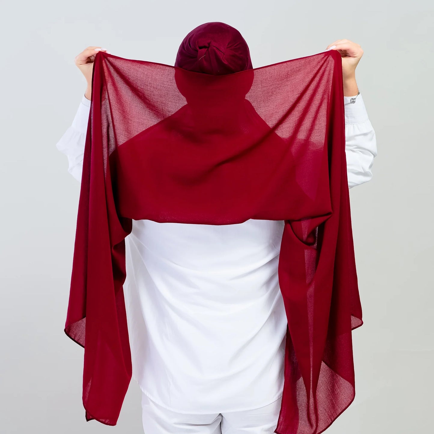 Semi-Instant Elle in Crimson