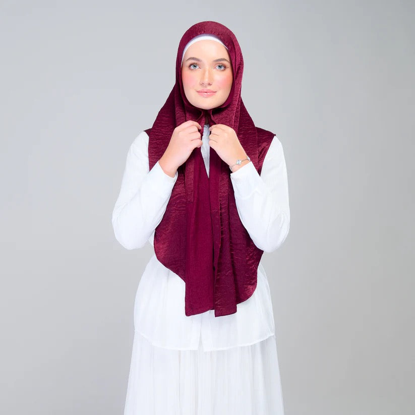 Instant Tag n' Go Butterfly | Textured Silk in Deep Crimson
