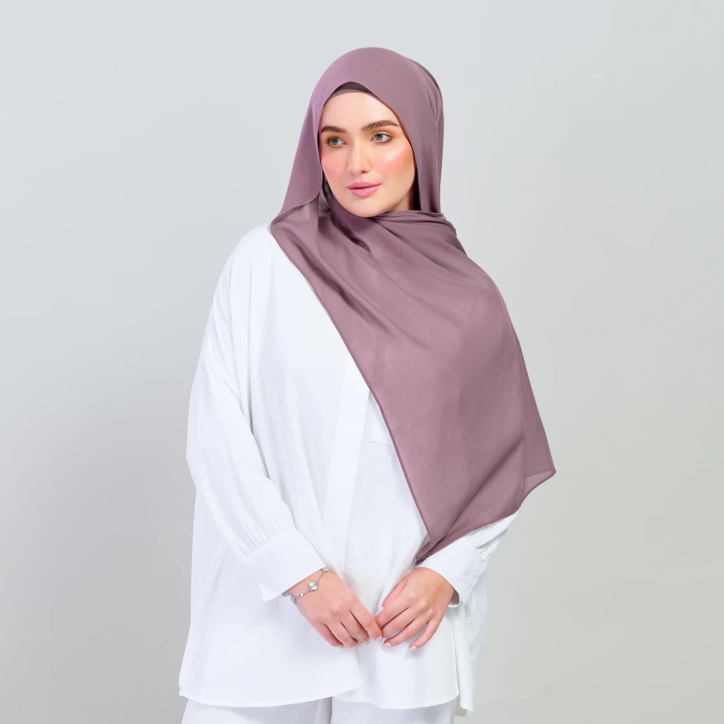 Semi-Instant Elle in Berry