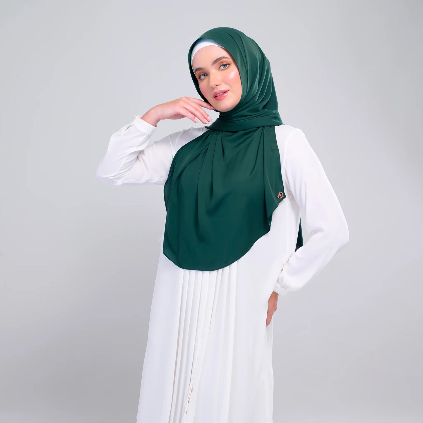 Instant Tag n' Go Shawl | Chiffon Silk in Emerald Green
