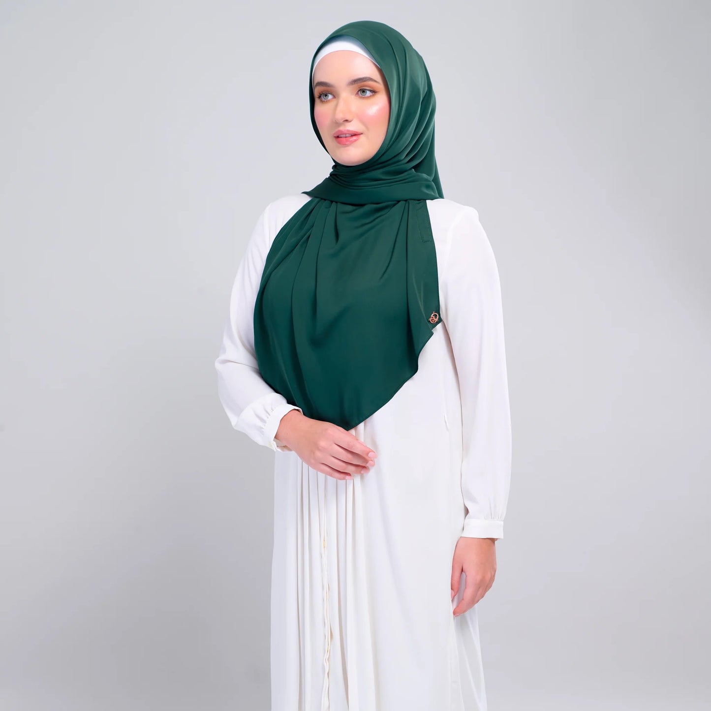 Instant Tag n' Go Shawl | Chiffon Silk in Emerald Green