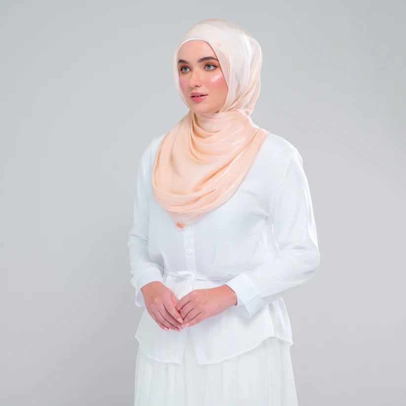 Raia Shawl | Ironless Shimmer in Rose Gold