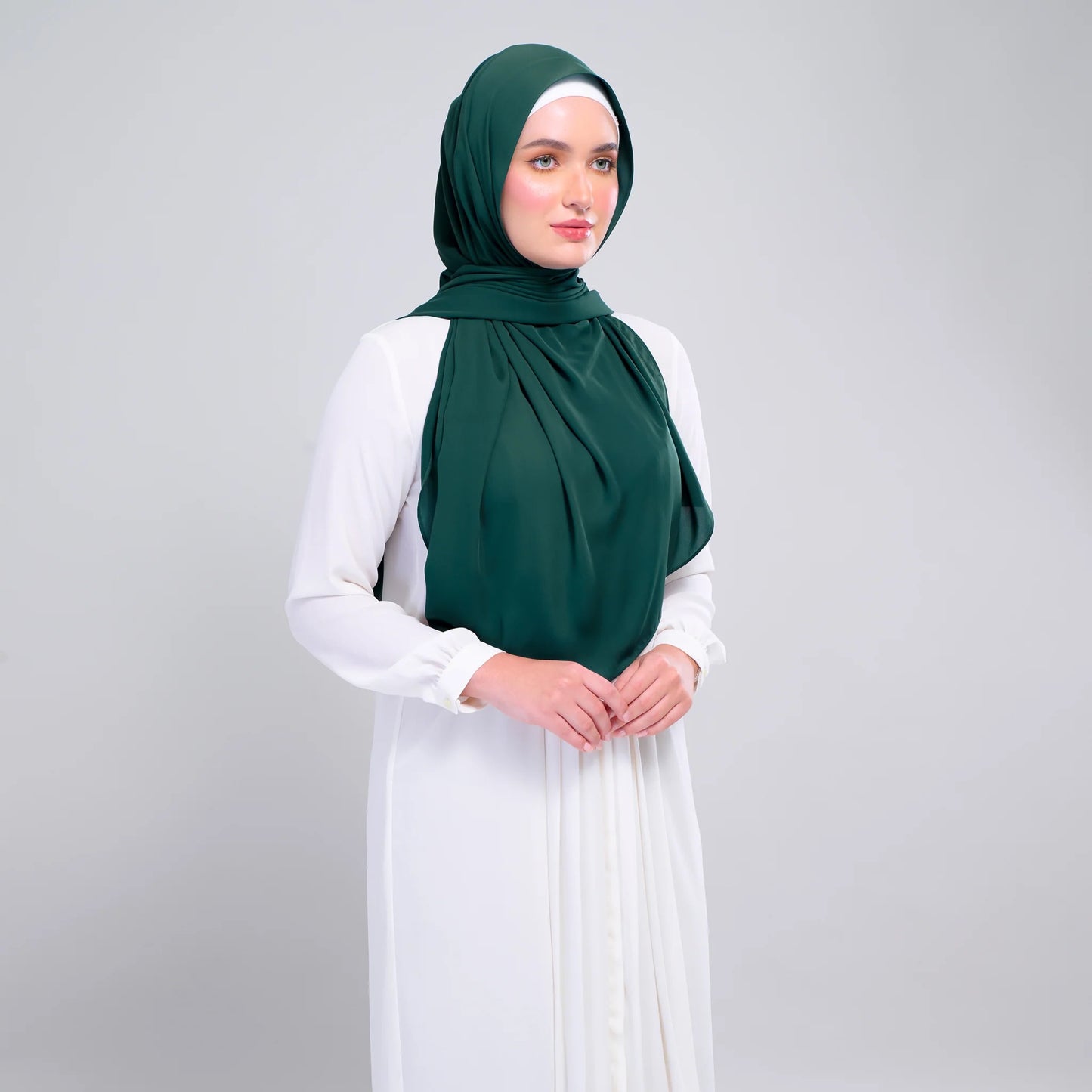 Instant Tag n' Go Shawl | Chiffon Silk in Emerald Green