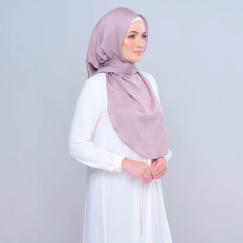 Instant Tag n' Go Butterfly | Textured Satin in Nude Berry