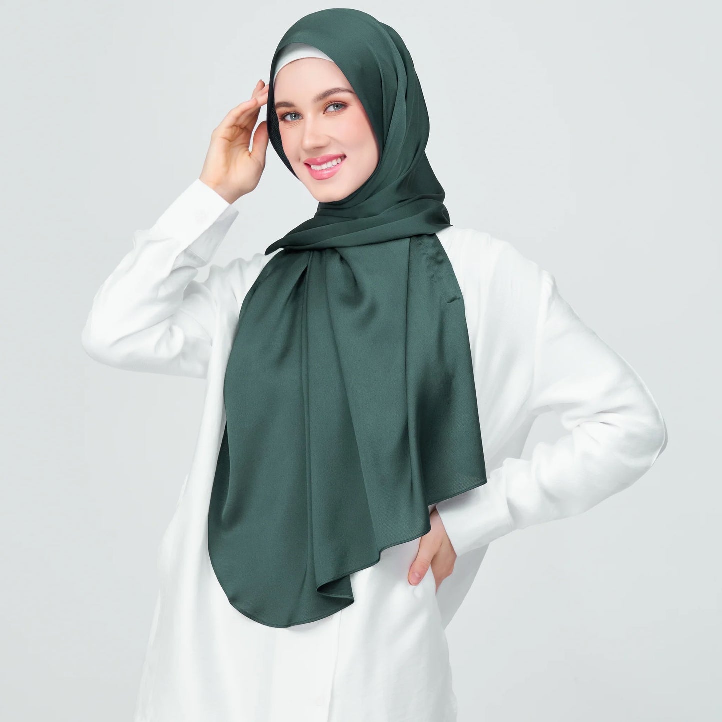 Instant Tag n' Go Butterfly | Satin Bulle in Emerald Green