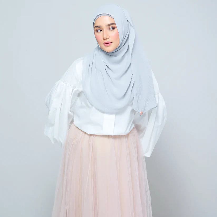 Newbie Ironless Set in Light Grey