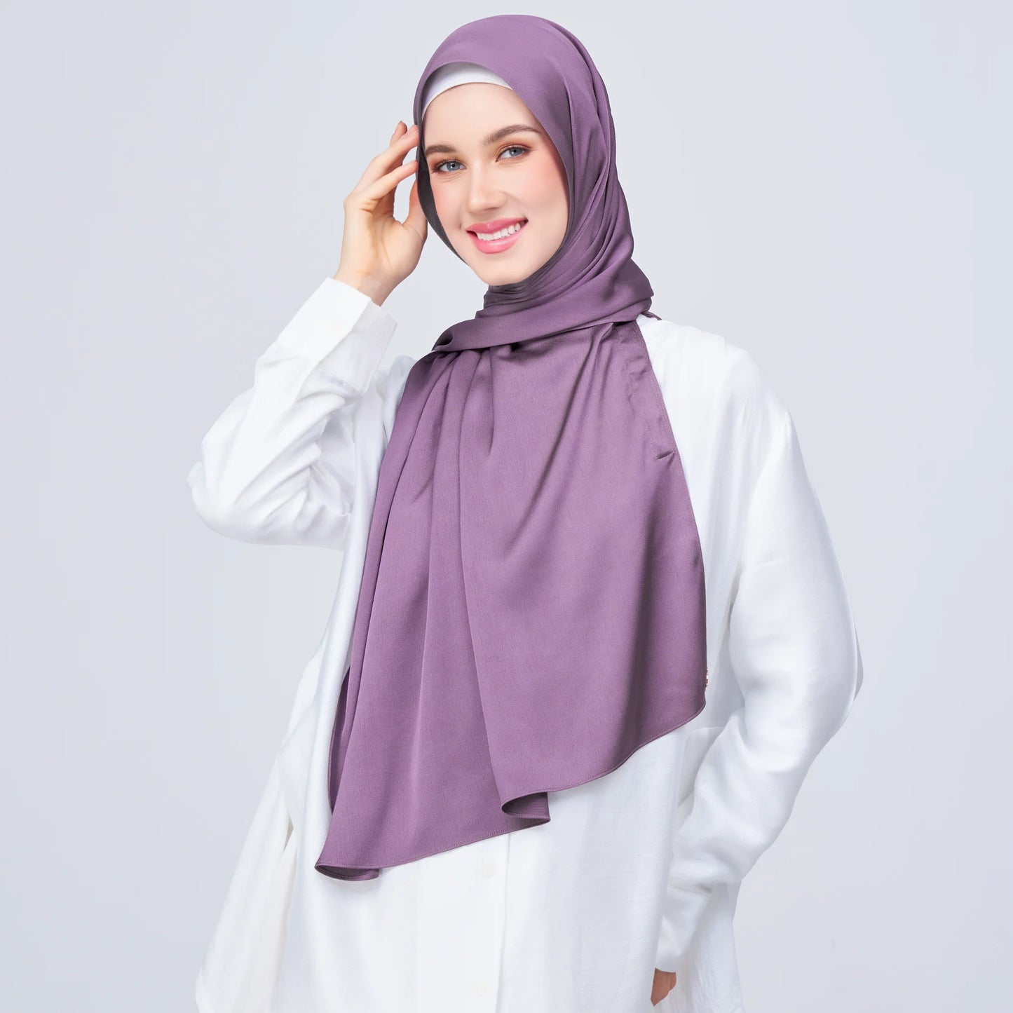 Instant Tag & Go Shawl | Satin Bulle in Dark Orchid | Batch 1