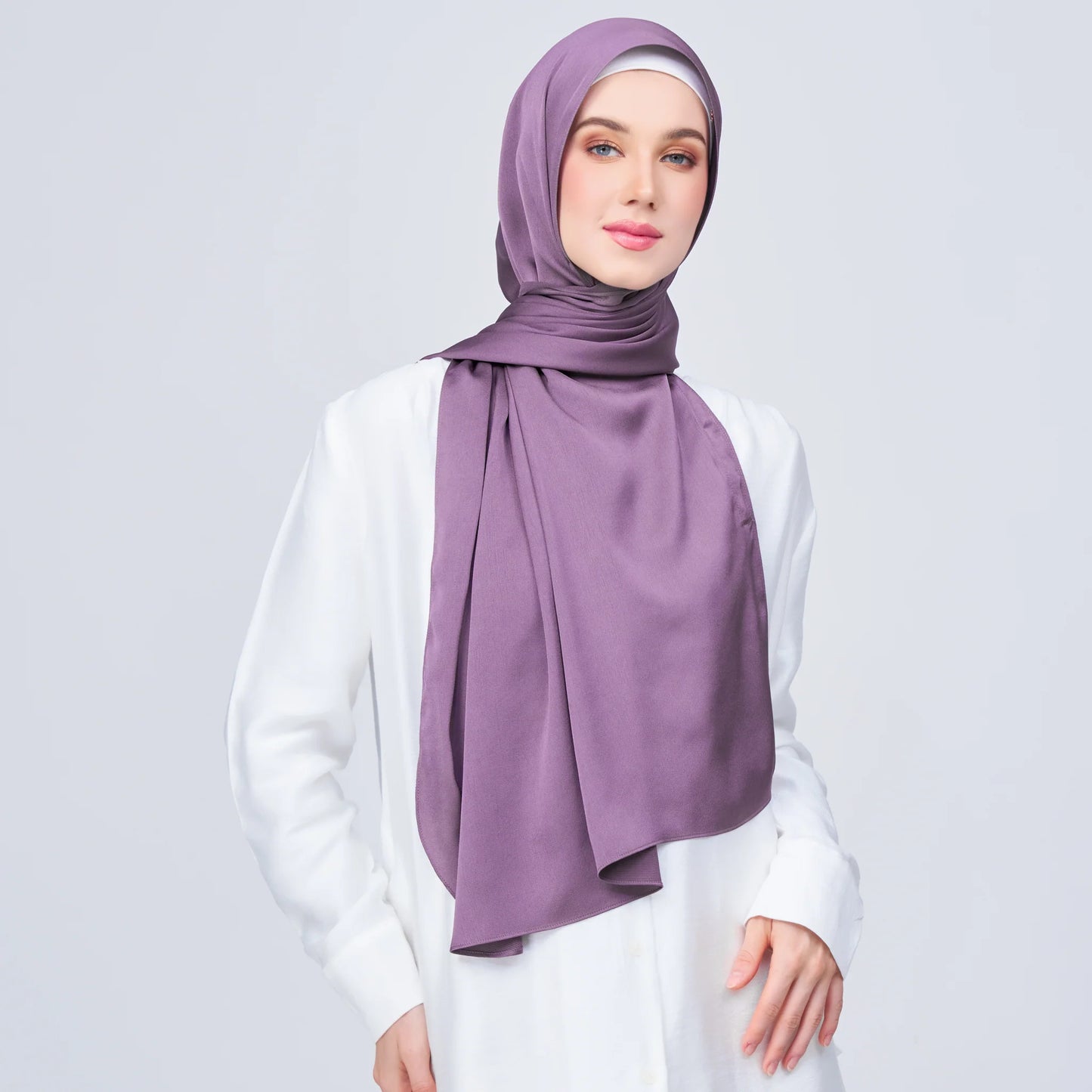 Instant Tag & Go Shawl | Satin Bulle in Dark Orchid | Batch 1
