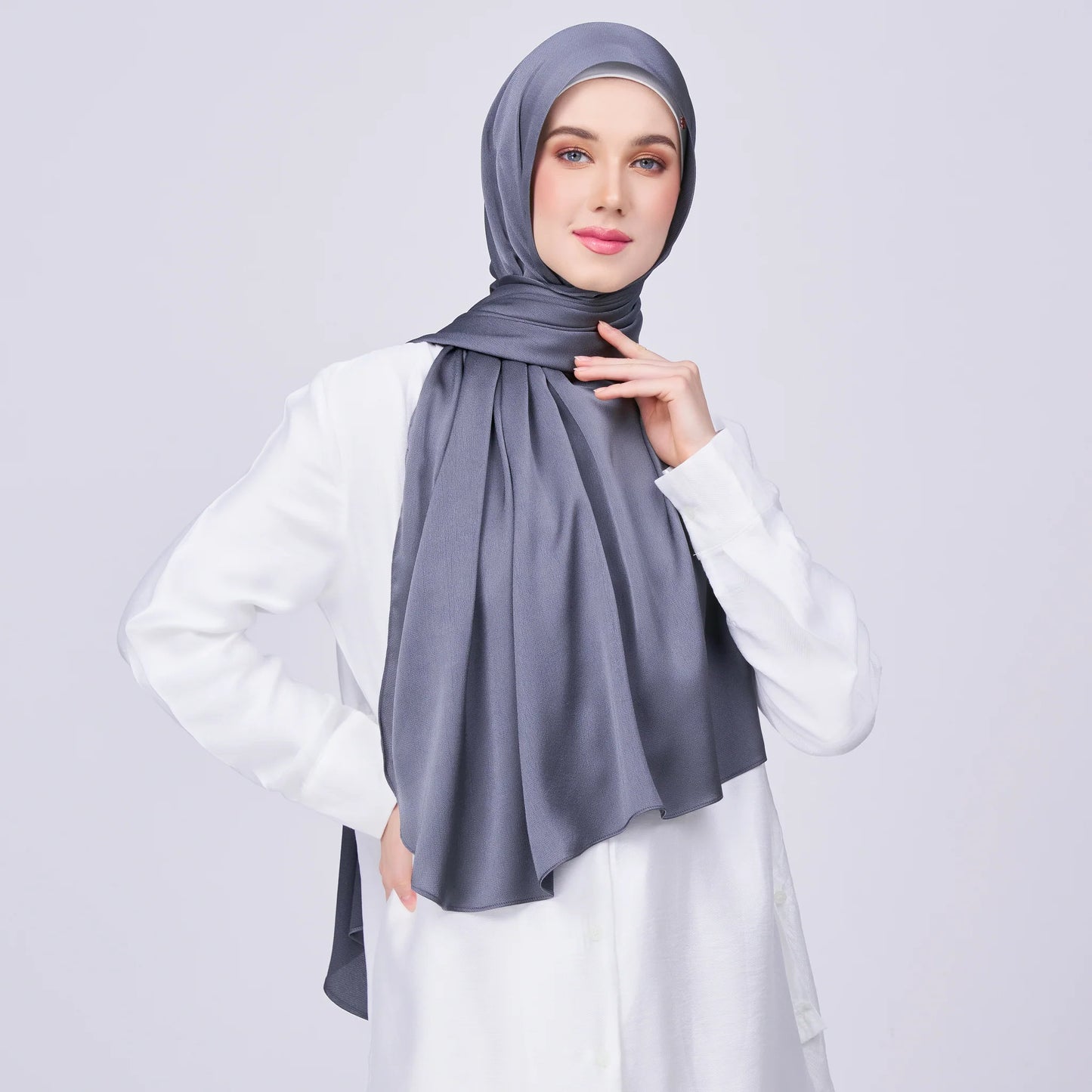 Instant Tag & Go Butterfly | Satin Bulle in Ebony Grey | Batch 1
