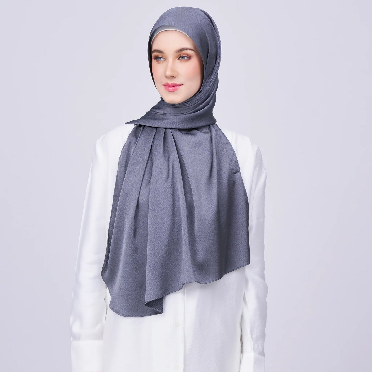 Instant Tag & Go Butterfly | Satin Bulle in Ebony Grey | Batch 1