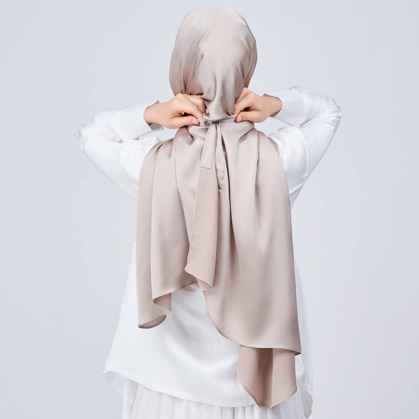 Instant Tag & Go Butterfly | Satin Bulle in Elegant Taupe | Batch 1