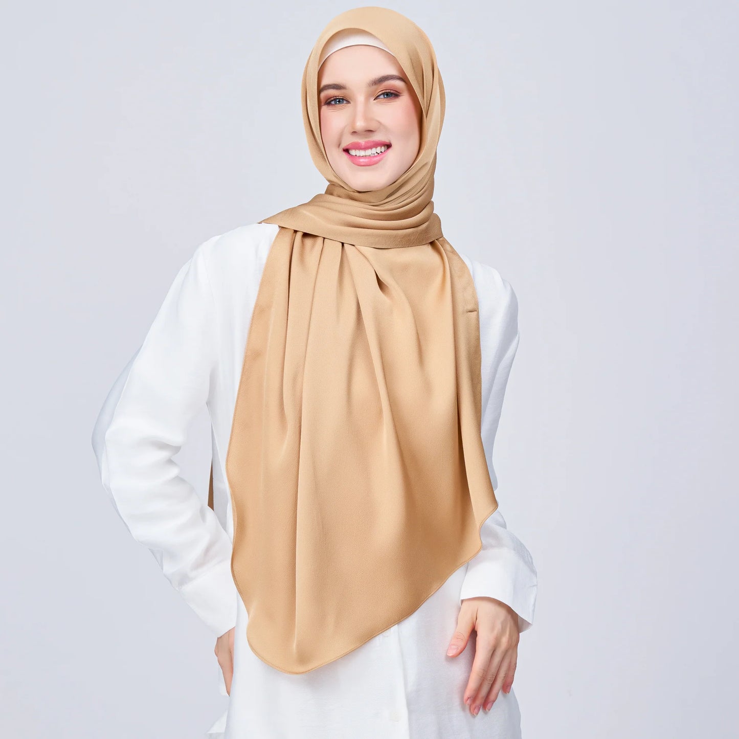 Instant Tag & Go Shawl | Satin Bulle in Gold | Batch 1
