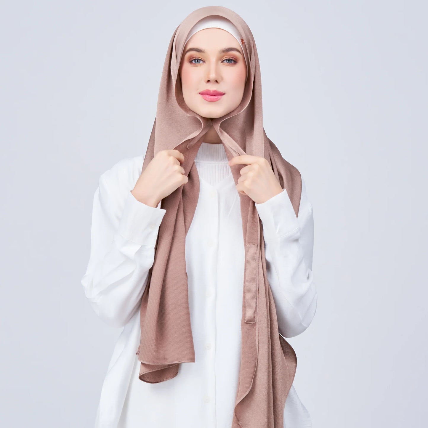 Instant Tag & Go Butterfly | Satin Bulle in Medium Toffee | Batch 1