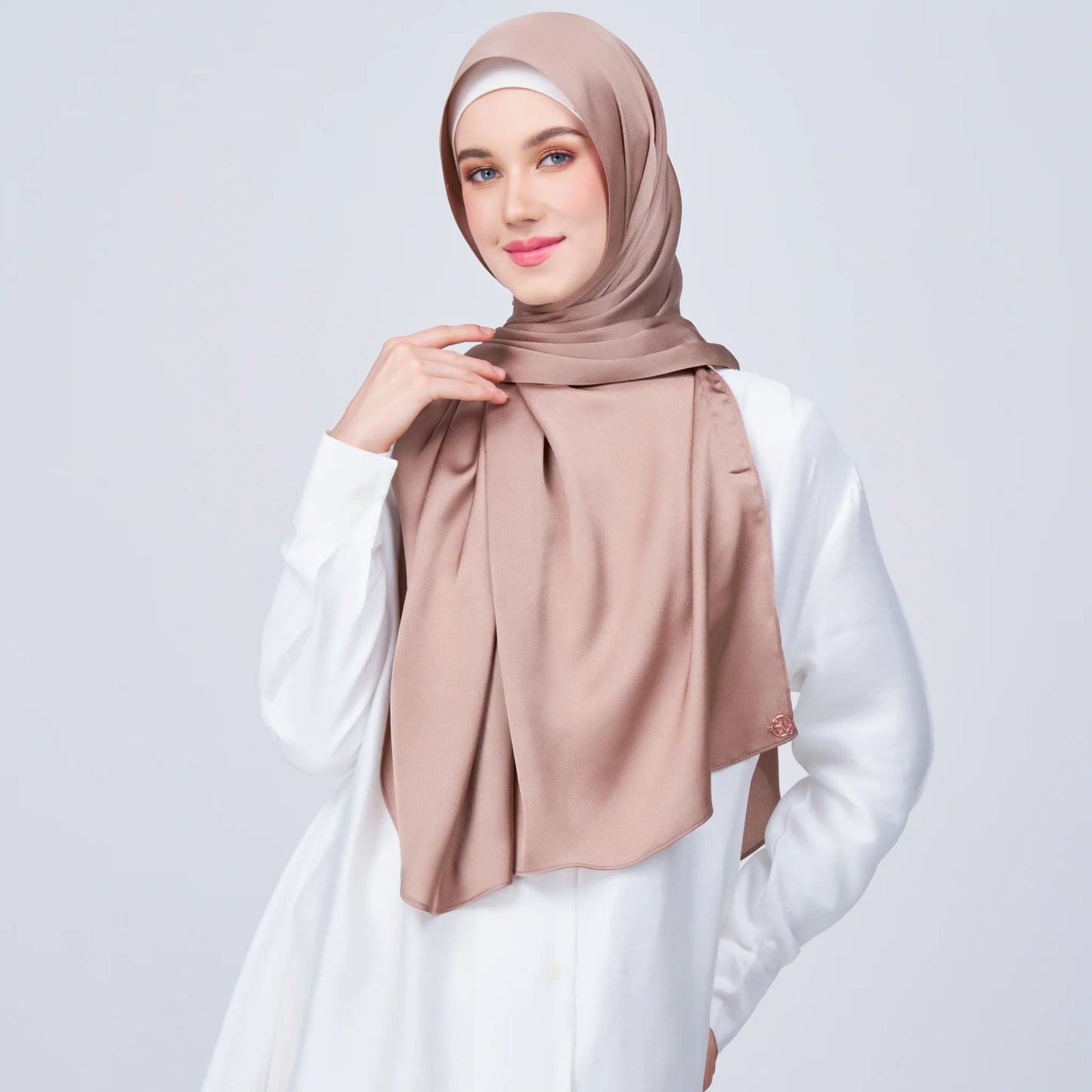 Instant Tag & Go Butterfly | Satin Bulle in Medium Toffee | Batch 1