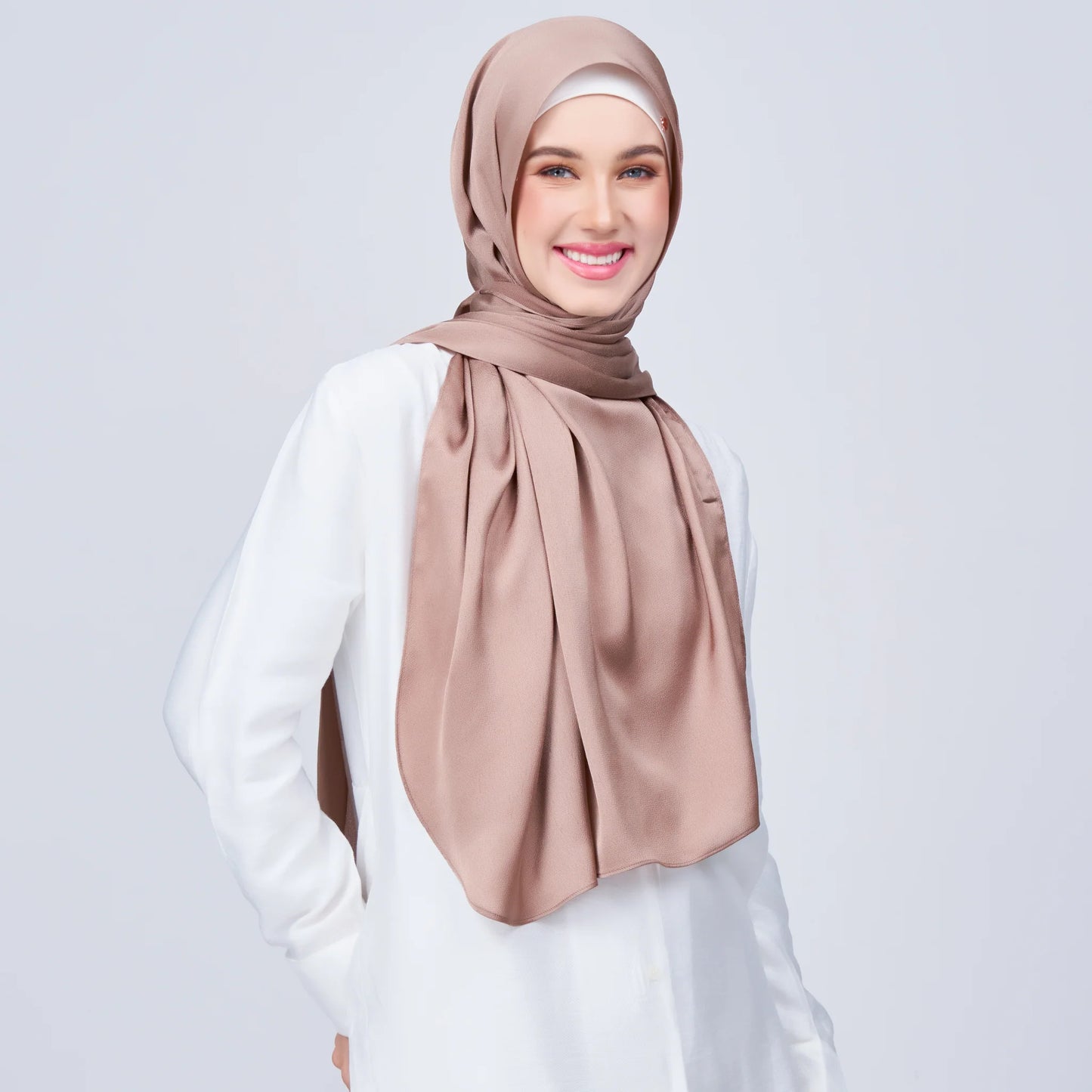 Instant Tag & Go Butterfly | Satin Bulle in Medium Toffee | Batch 1