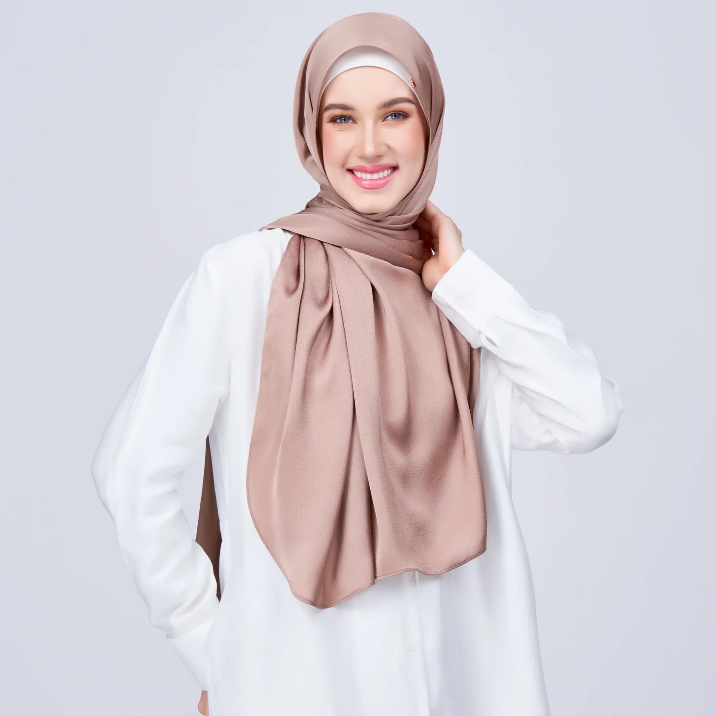 Instant Tag & Go Butterfly | Satin Bulle in Medium Toffee | Batch 1