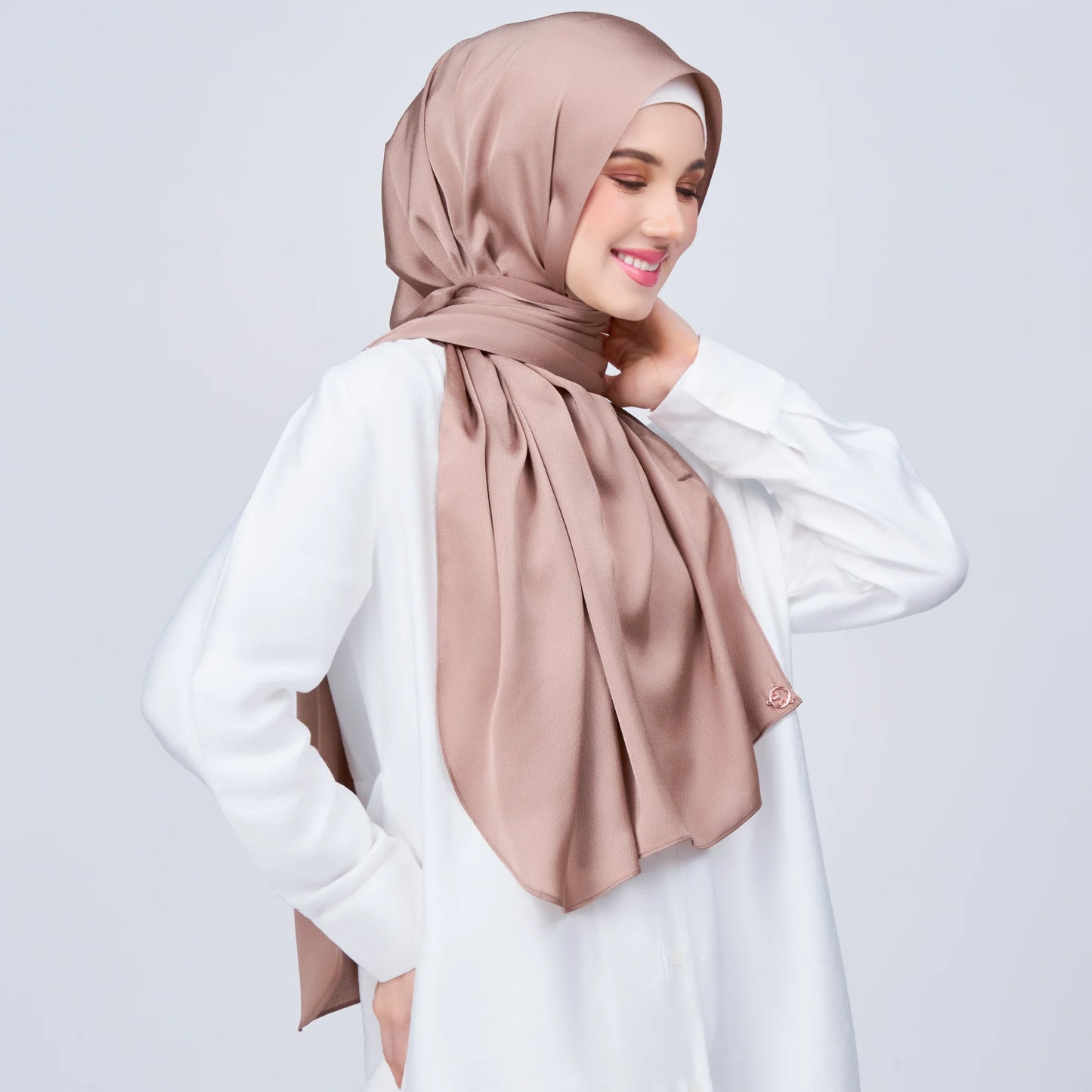 Instant Tag & Go Butterfly | Satin Bulle in Medium Toffee | Batch 1