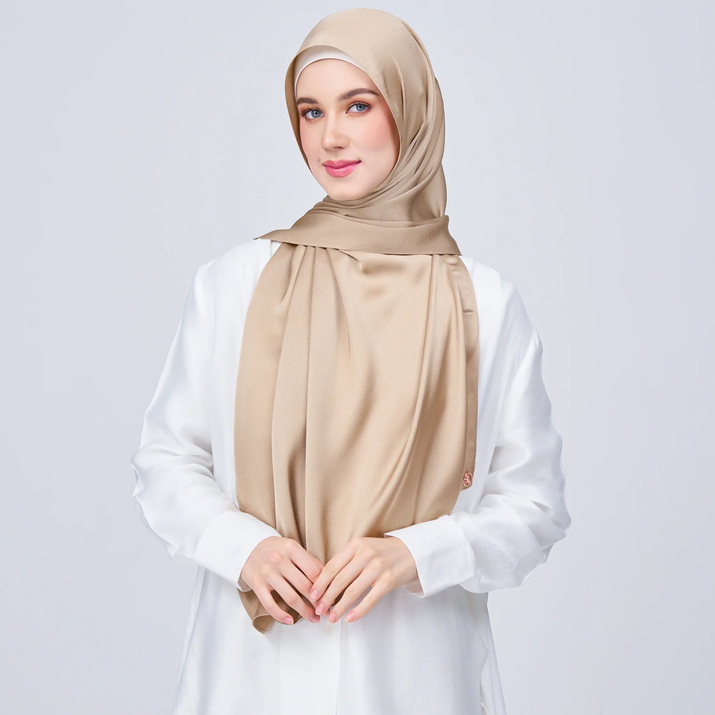 Instant Tag & Go Butterfly | Satin Bulle in Nude Chai | Batch 1