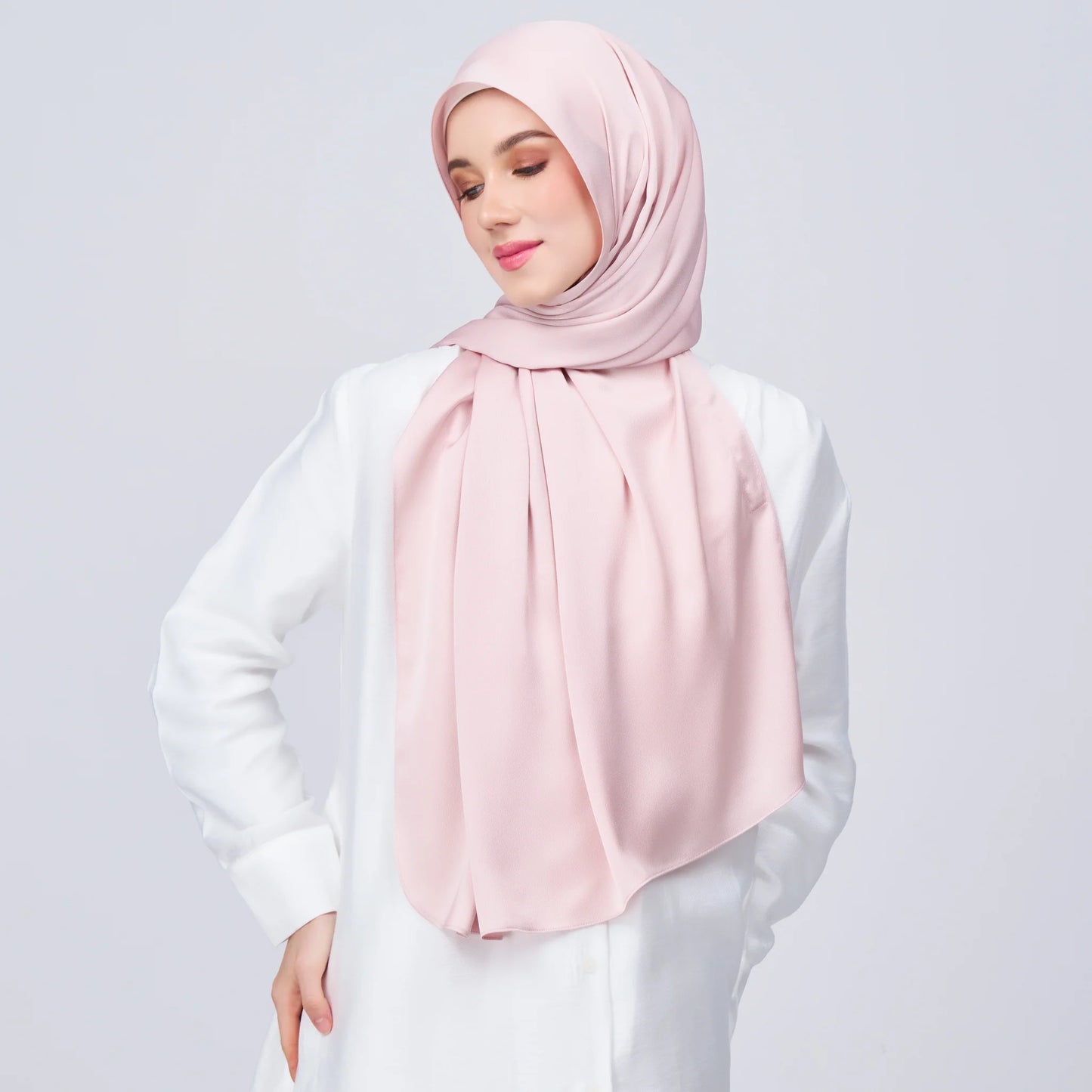 Instant Tag & Go Shawl | Satin Bulle in Nude Pink | Batch 1