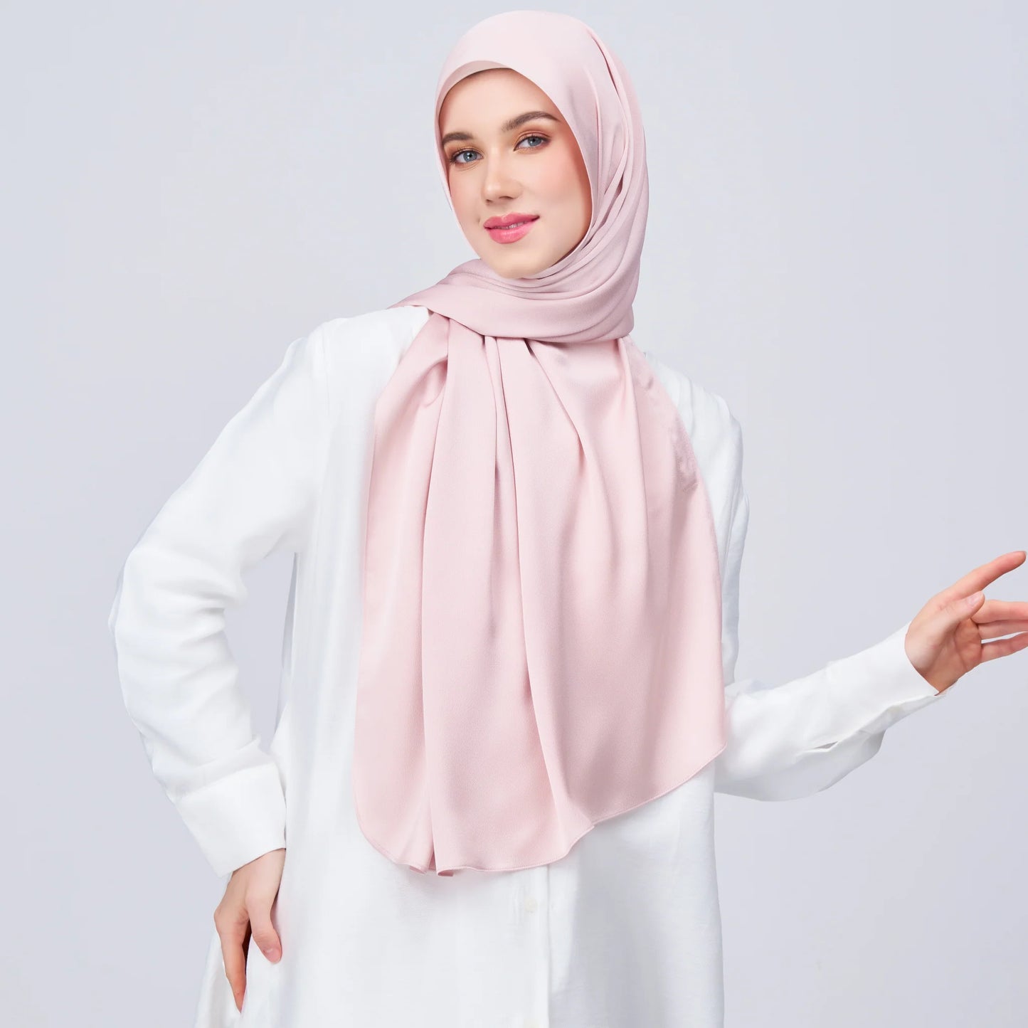 Instant Tag & Go Shawl | Satin Bulle in Nude Pink | Batch 1