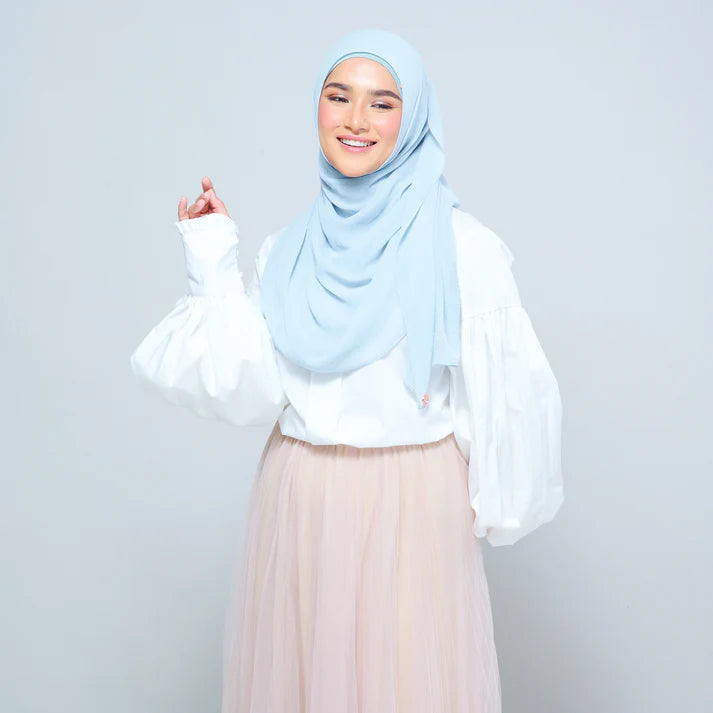 Newbie Ironless Set in Sky Blue