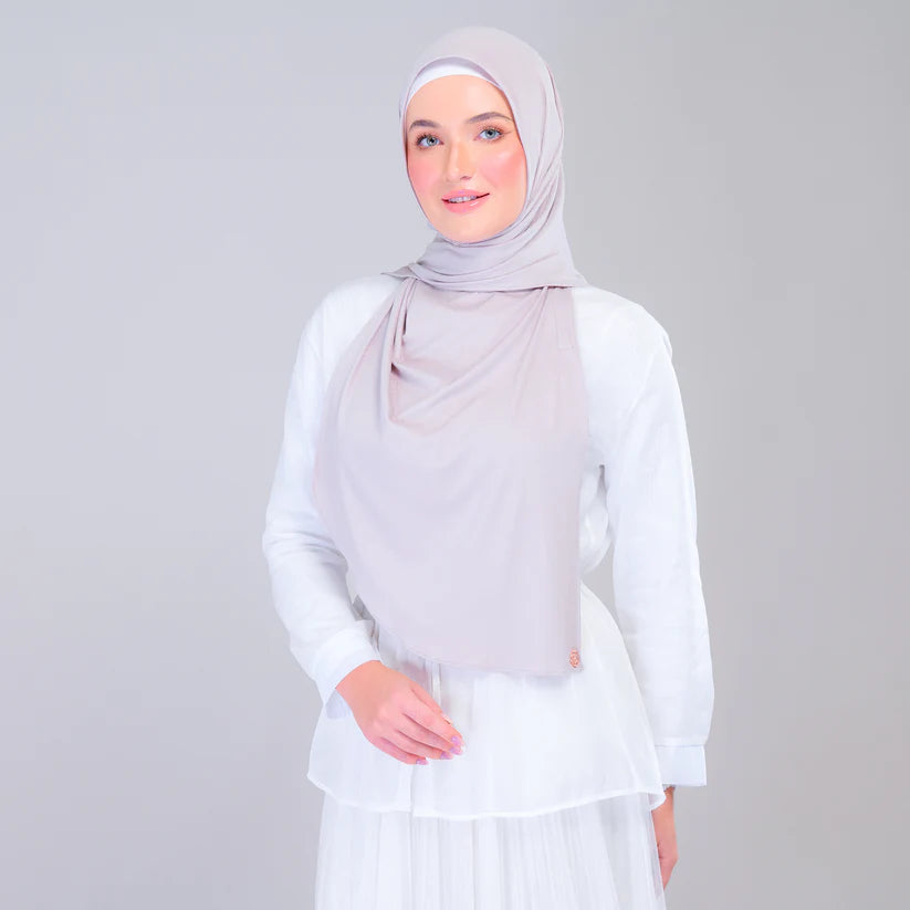 Instant Tag n' Go Shawl | Ribbed Jersey in Taupe