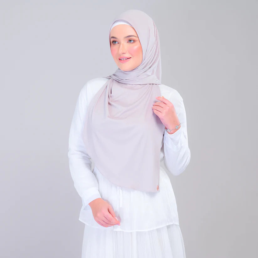 Instant Tag n' Go Shawl | Ribbed Jersey in Taupe