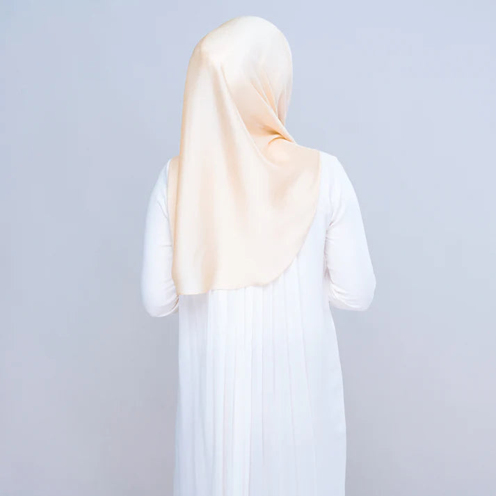 Tag & Go | Bawal Butterfly in Classic Cream