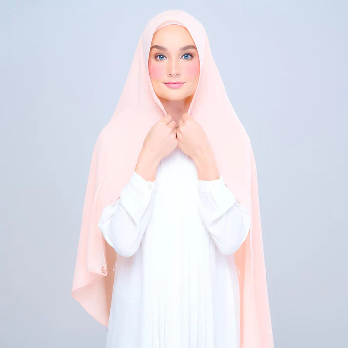 Instant Tag n' Go Shawl | Chiffon Silk in Light Salmon