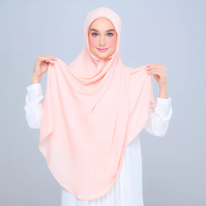 Instant Tag n' Go Shawl | Chiffon Silk in Light Salmon