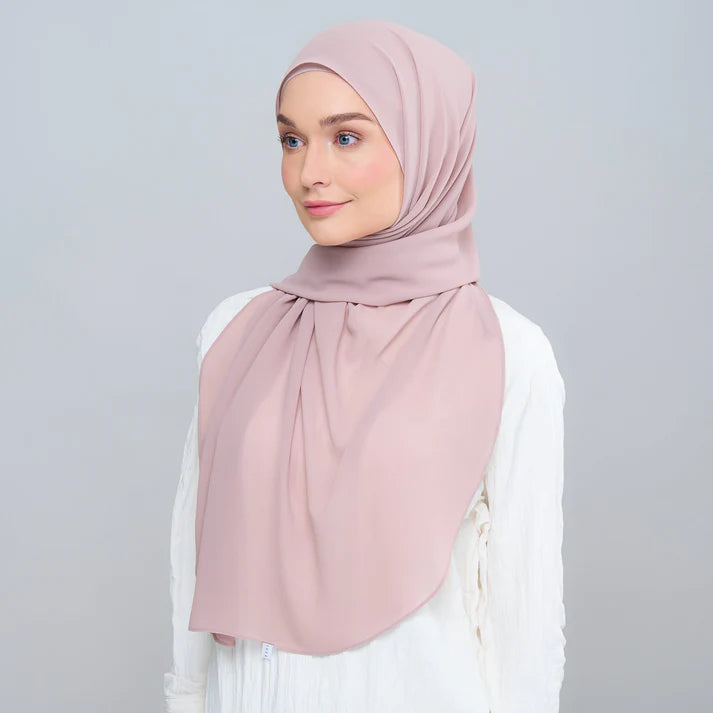 Instant Faith Tag n' Go in Rose Latte