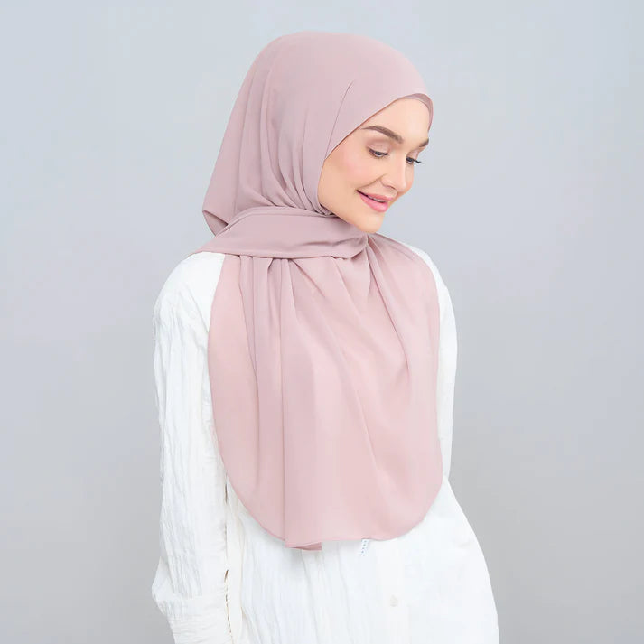 Instant Faith Tag n' Go in Rose Latte