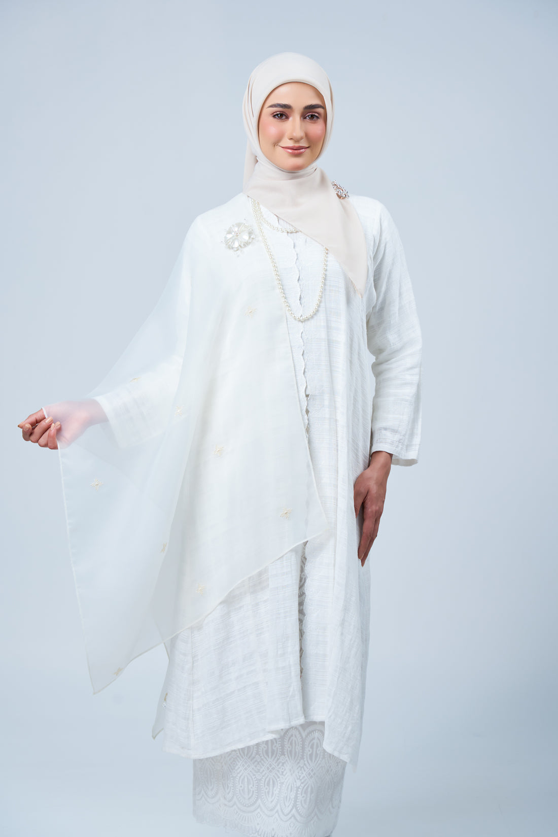 2IN1 Rhea Raya Set in Kaseh [Oatmilk]