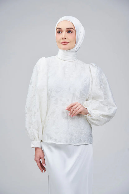 HoodX SL Special B.E in Bridal White