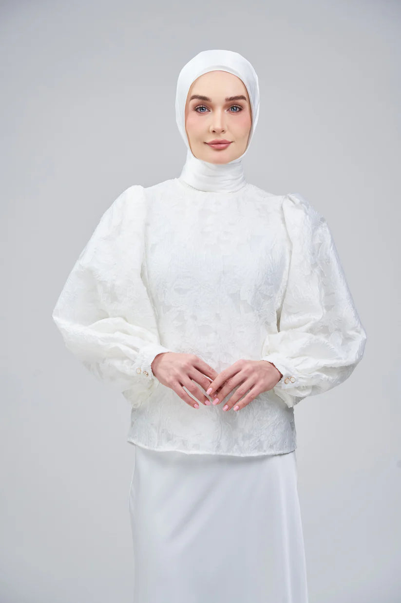 HoodX SL Special B.E in Bridal White