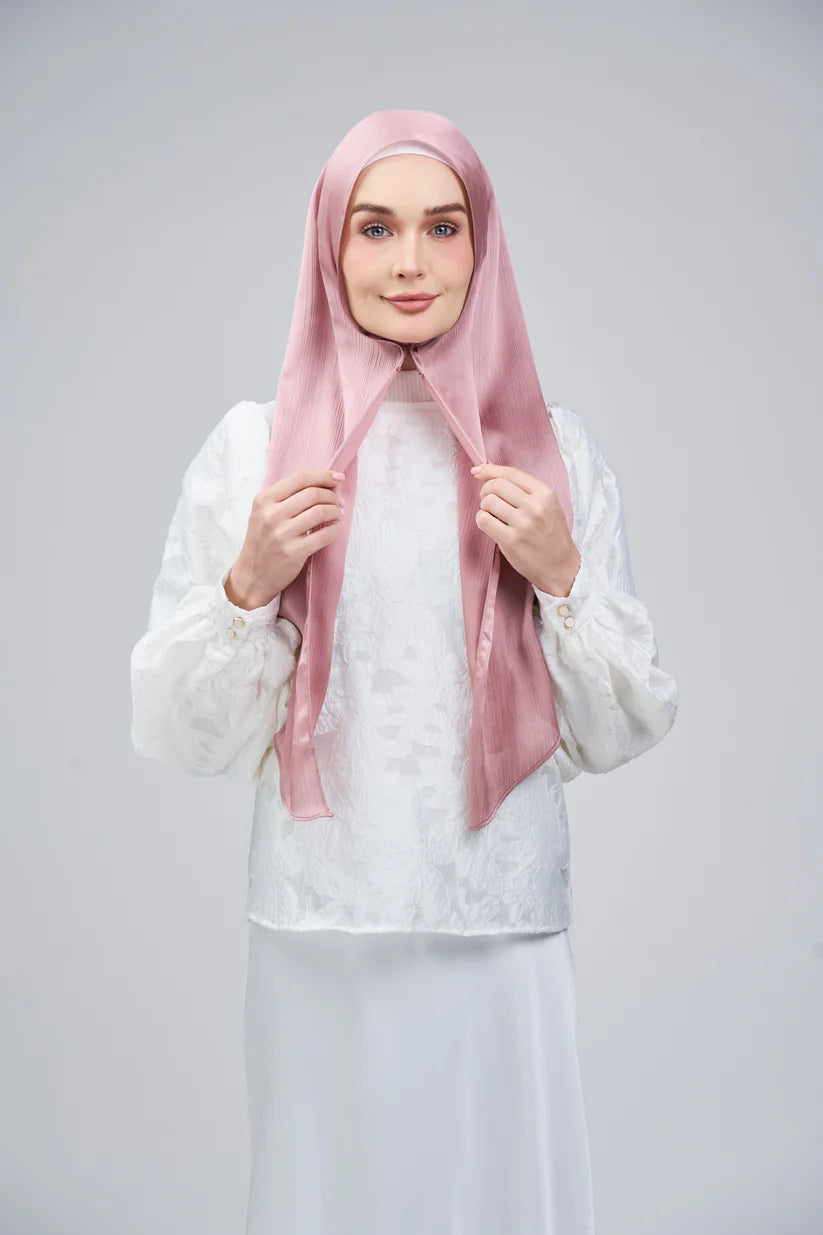 HoodX SL Special B.E in Perfect Pink