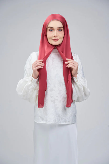 HoodX SL Special B.E in Persian Red