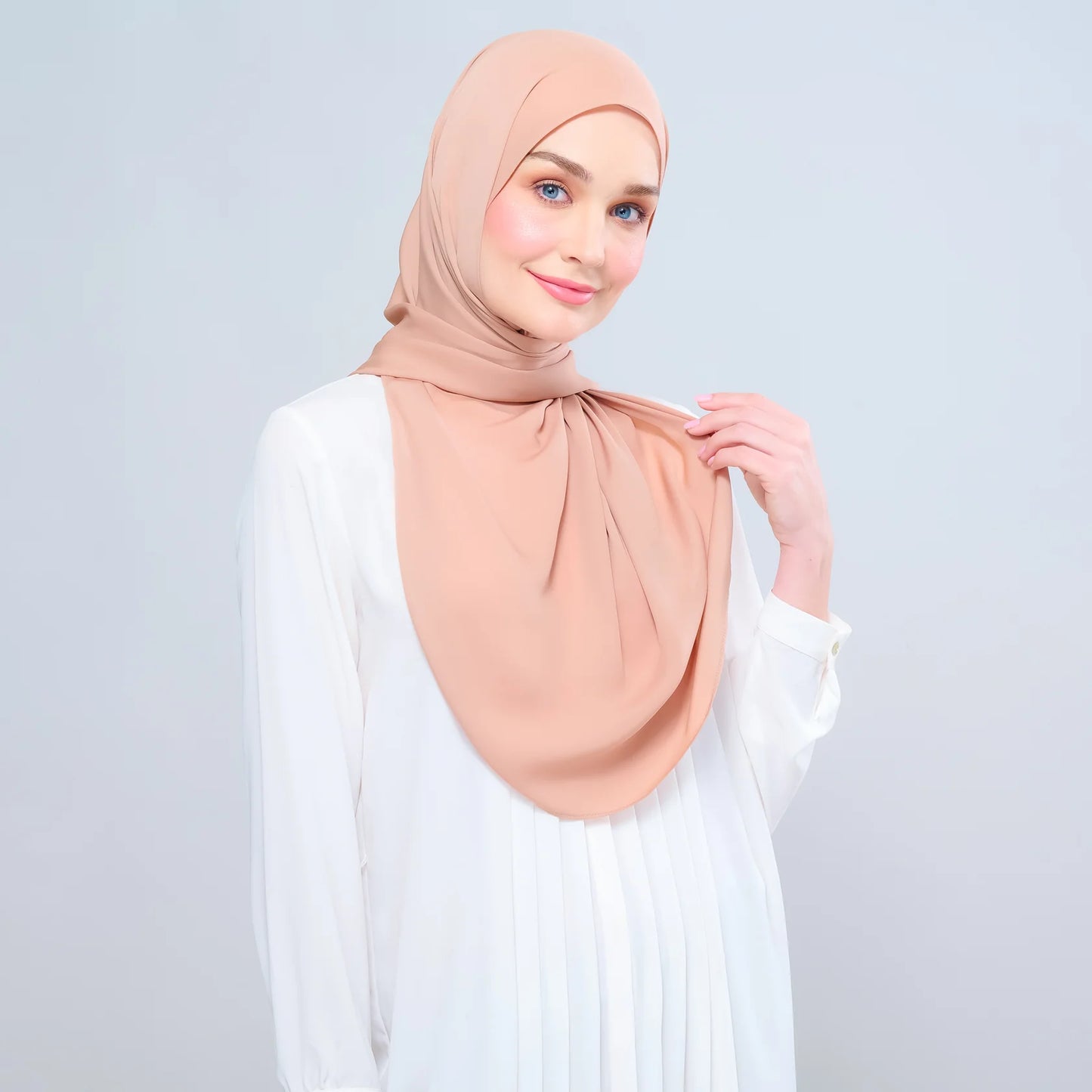 Instant Tag n' Go Shawl | Chiffon Silk in Nutmeg