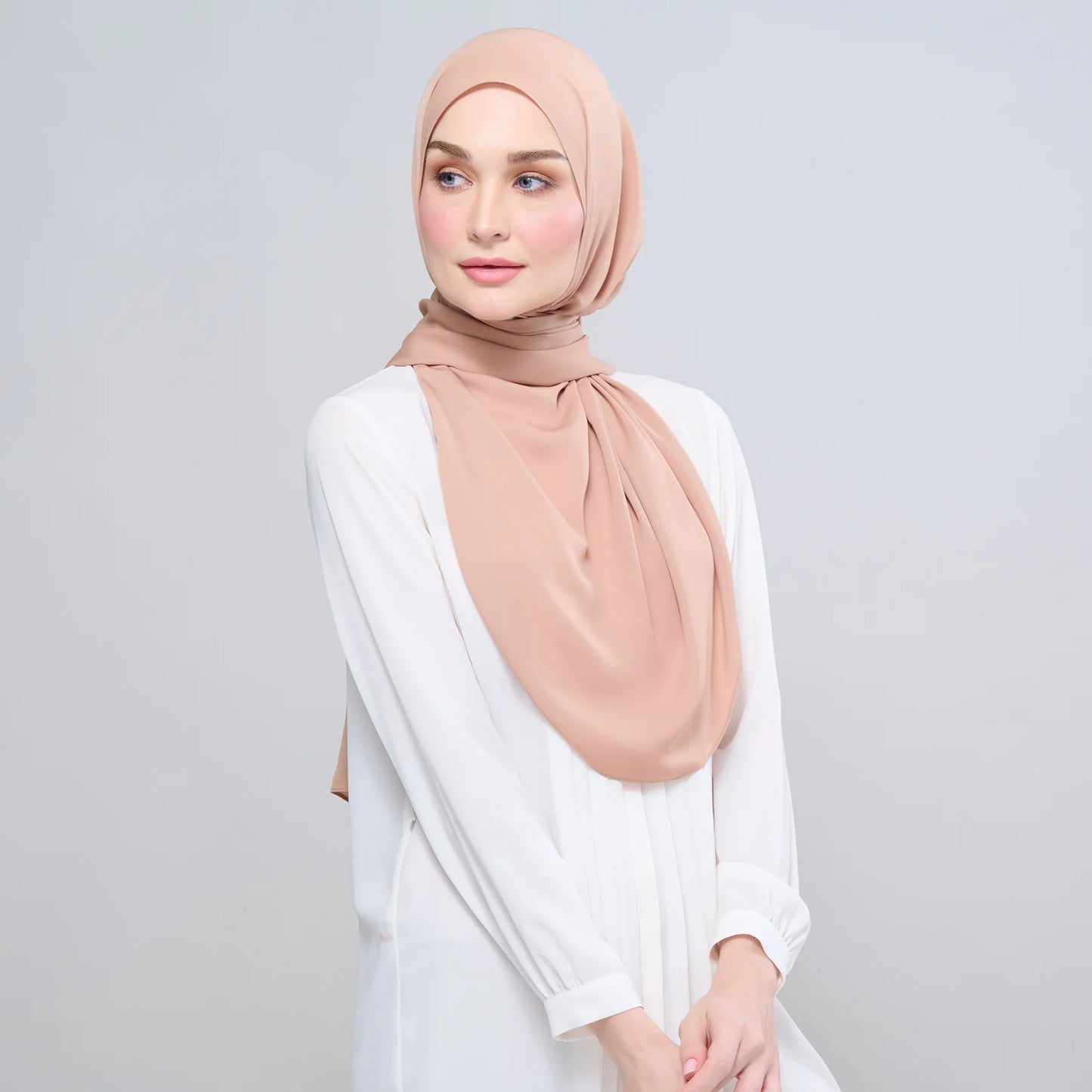 Instant Tag n' Go Shawl | Chiffon Silk in Nutmeg