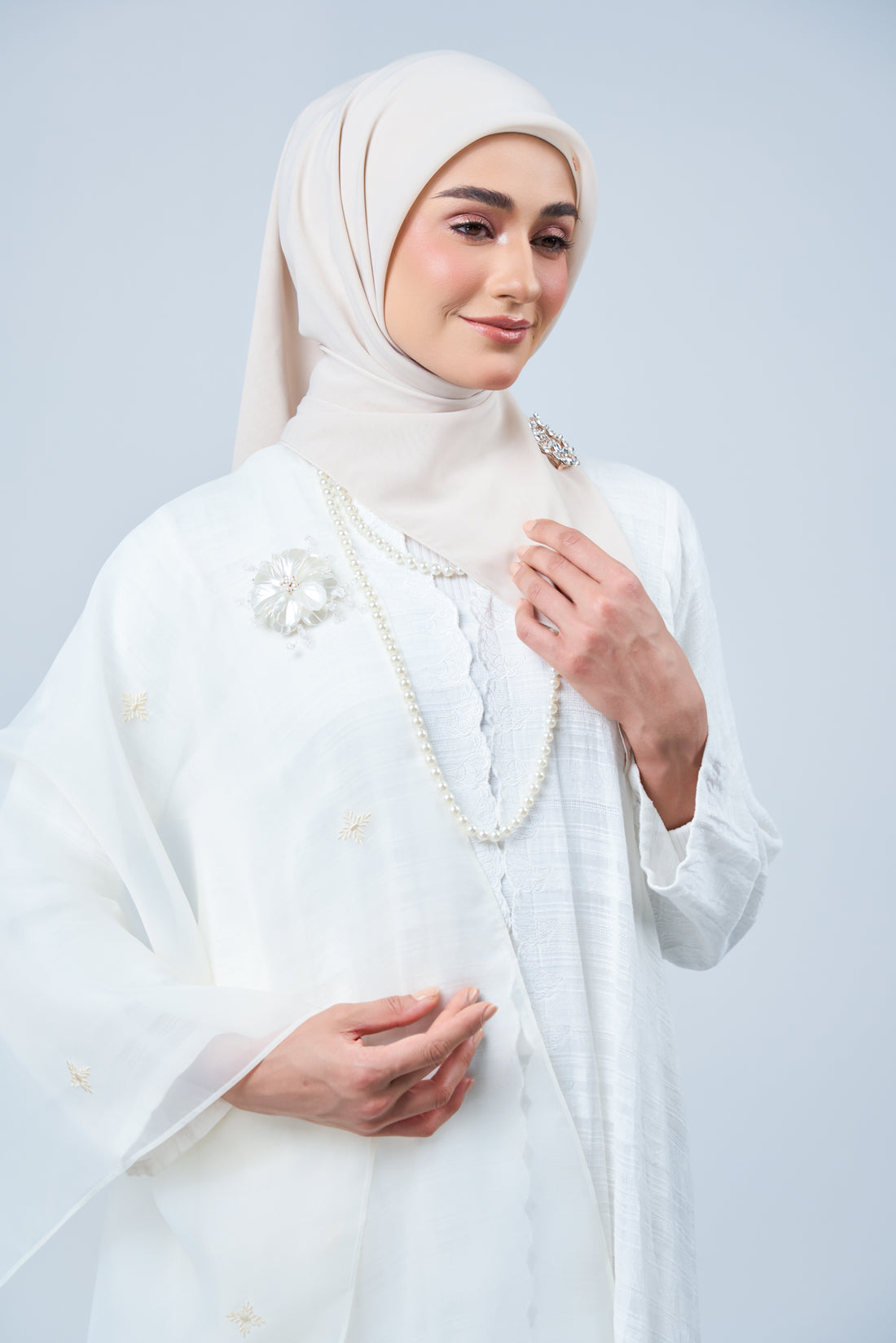 2IN1 Rhea Raya Set in Kaseh [Oatmilk]