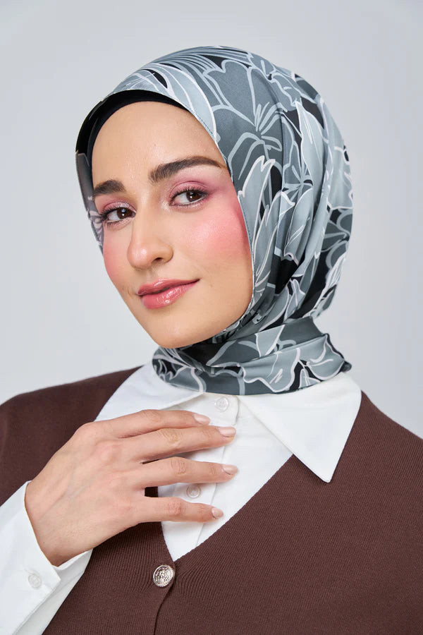 [★New] HoodX Luxe Printed Set in Earl
