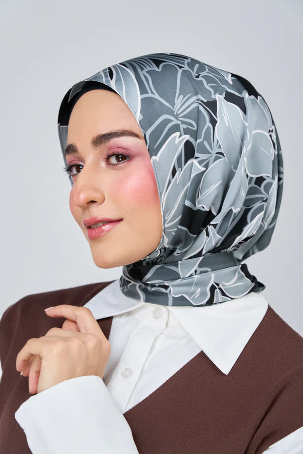 [★New] HoodX Luxe Printed Set in Earl