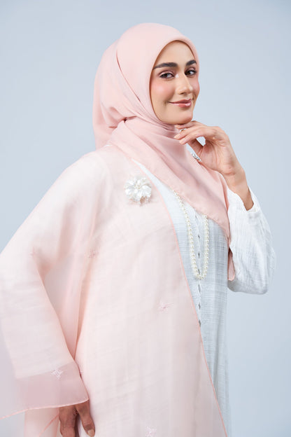 Selendang Rhea Raya Set in Ayu [Salmon Peach]